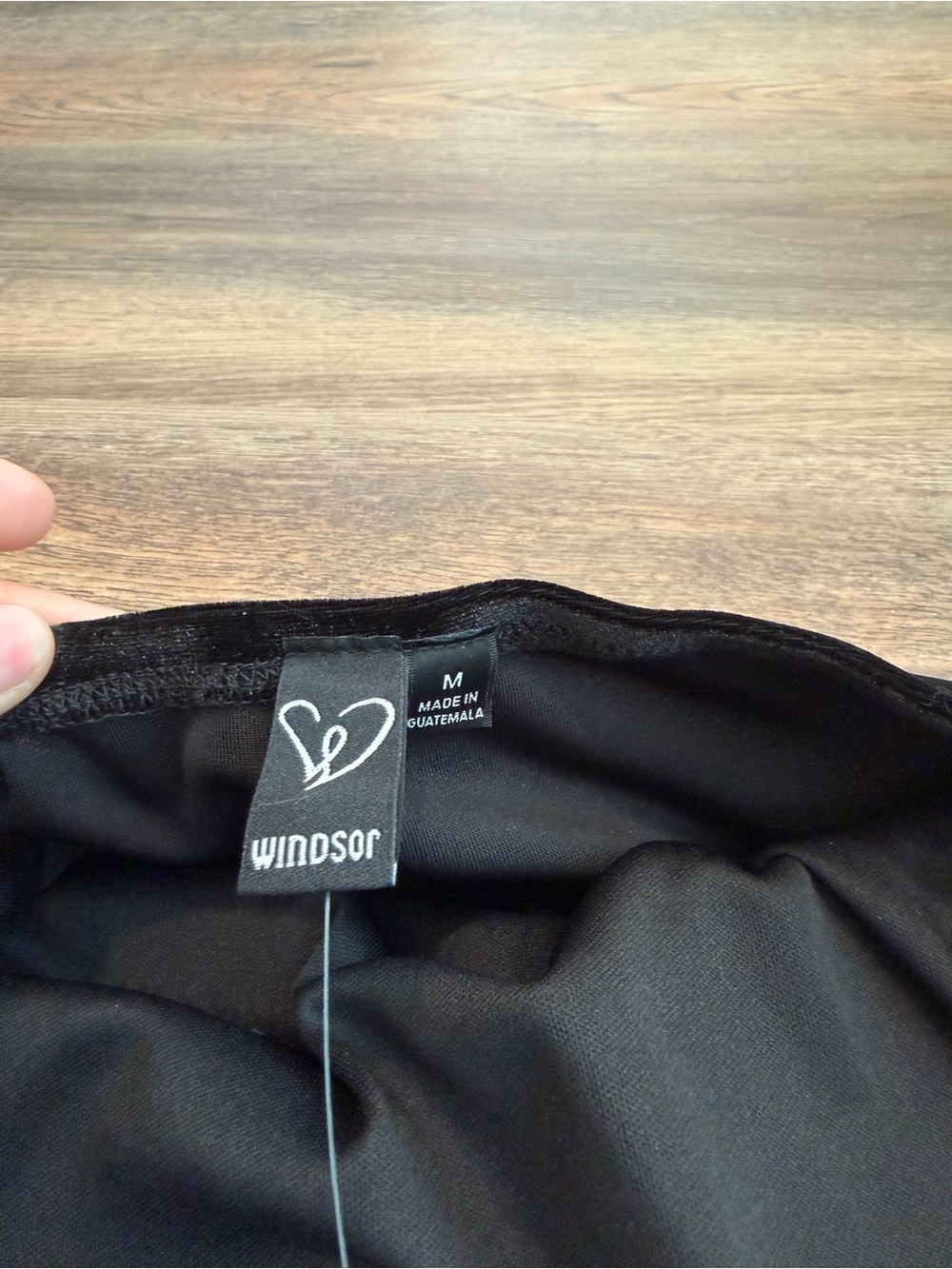 Windsor Black Velvet Strapless Sweetheart Bodycon Mini Dress Size Medium NWT - Picture 7 of 10